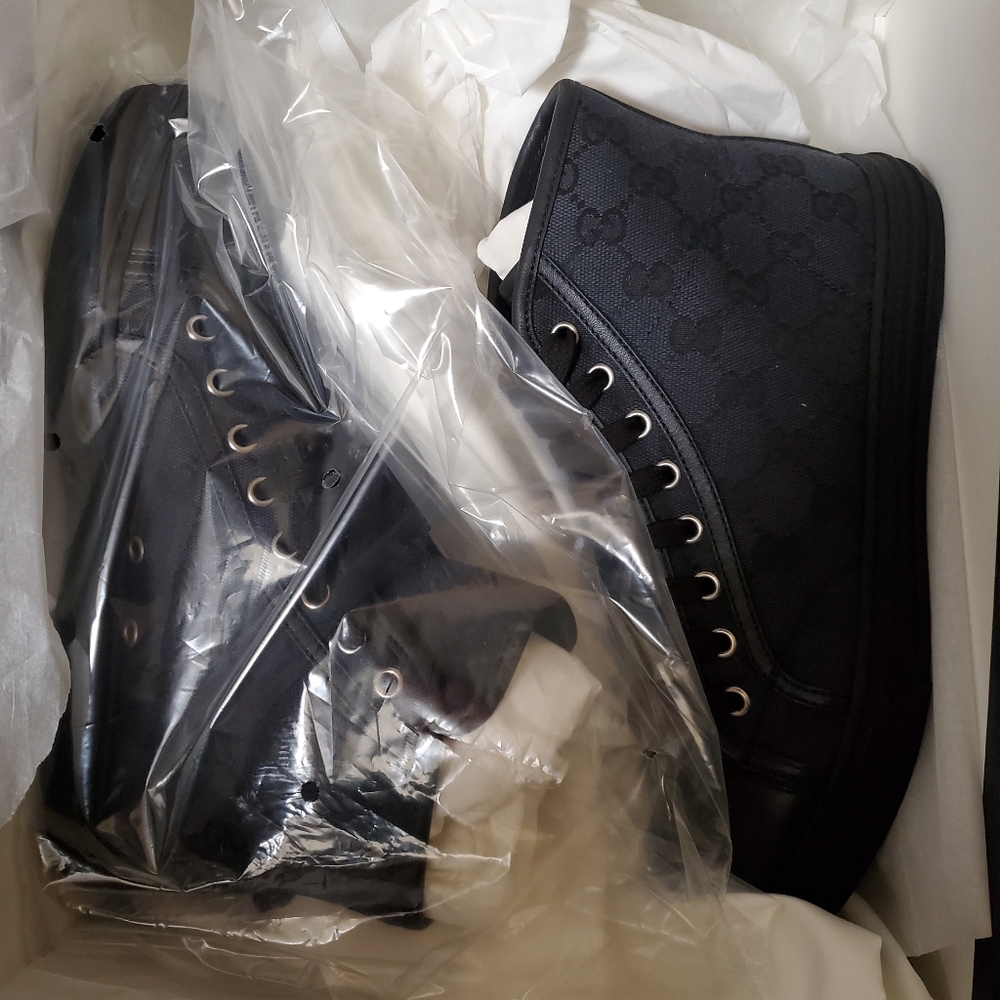 Gucci Sneakers